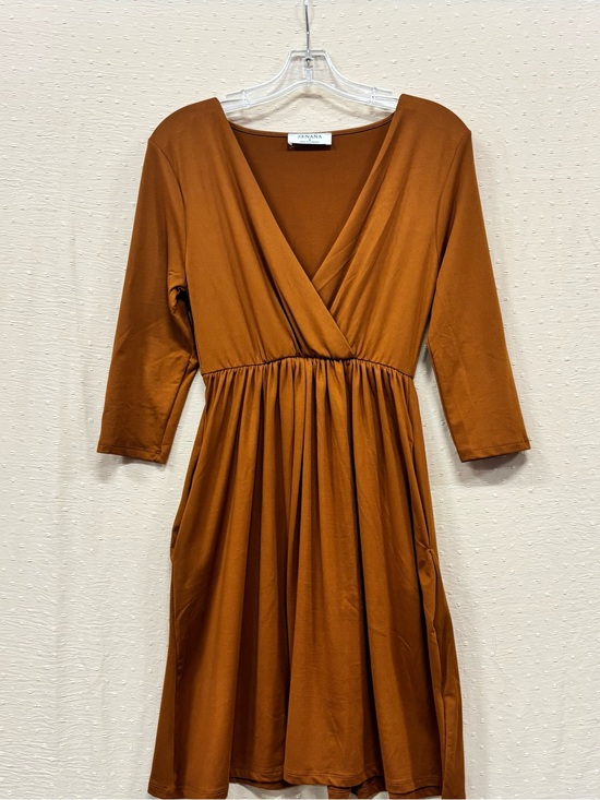 NaNa Dresses & Skirts - NaNa Copper Wrap V-Neck Midi Dress 🍁🍂